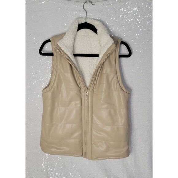 CHARTER CLUB Faux-Leather-Contrast Reversible Faux-Sherpa Vest, SZ SM , … - Picture 3 of 6
